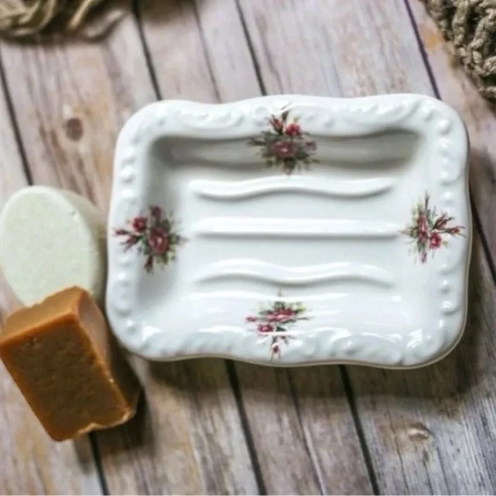 Vintage Rose Rhapsody Ceramic Soap Dish Made in USA White Pink Floral NWT